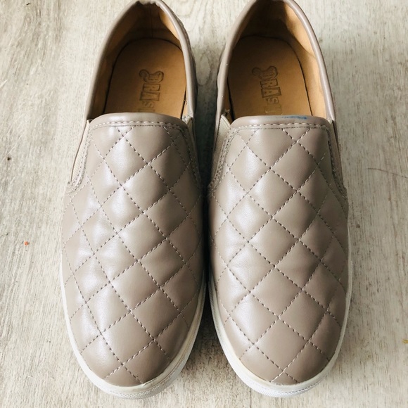 BRASH WOMENS SLIP ON SHOES SIZE 6.5 - Picture 2 of 8